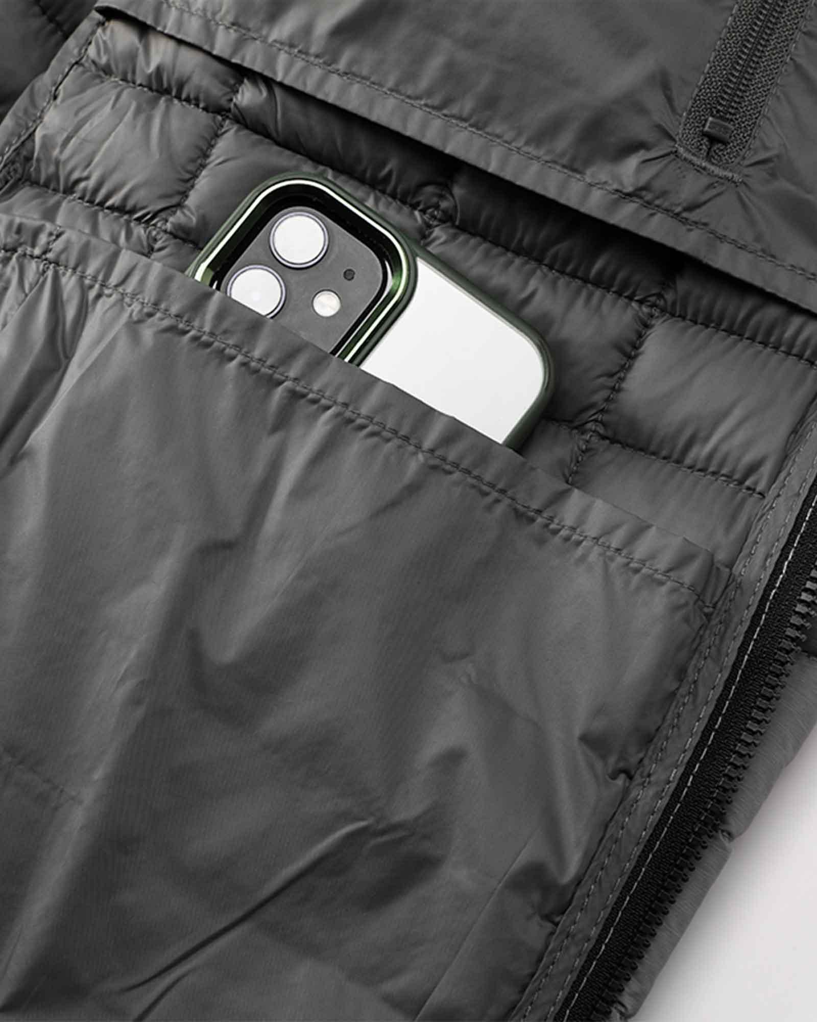 Men's Packable Thermoliter™ 3000 mm W/P Index Puffer Jacket with 5 Pockets -2-deep-inner-patch-pockets