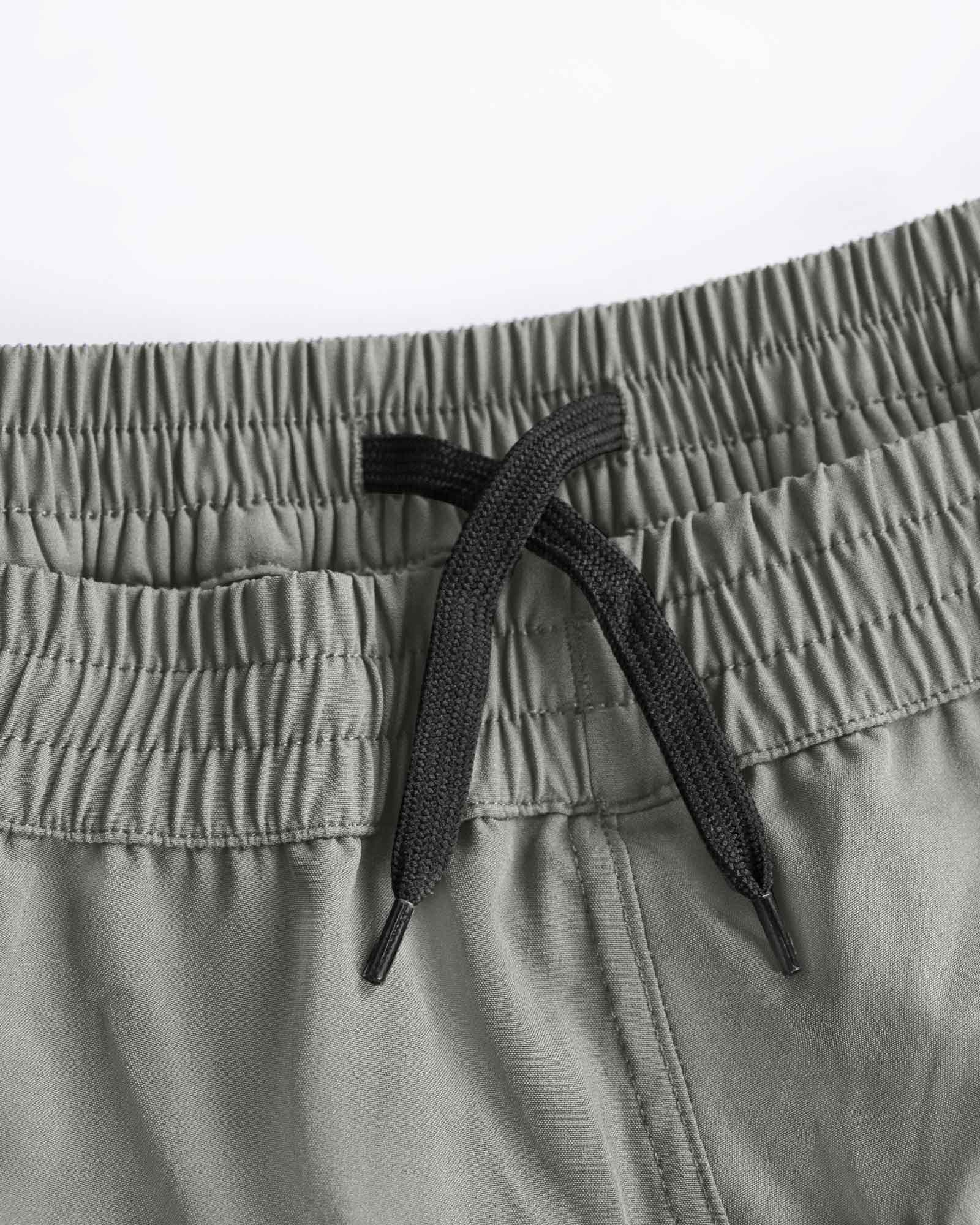 Women's UPF 50+ Elastic Waist 17" Capri Golf Pants with 4 Pockets